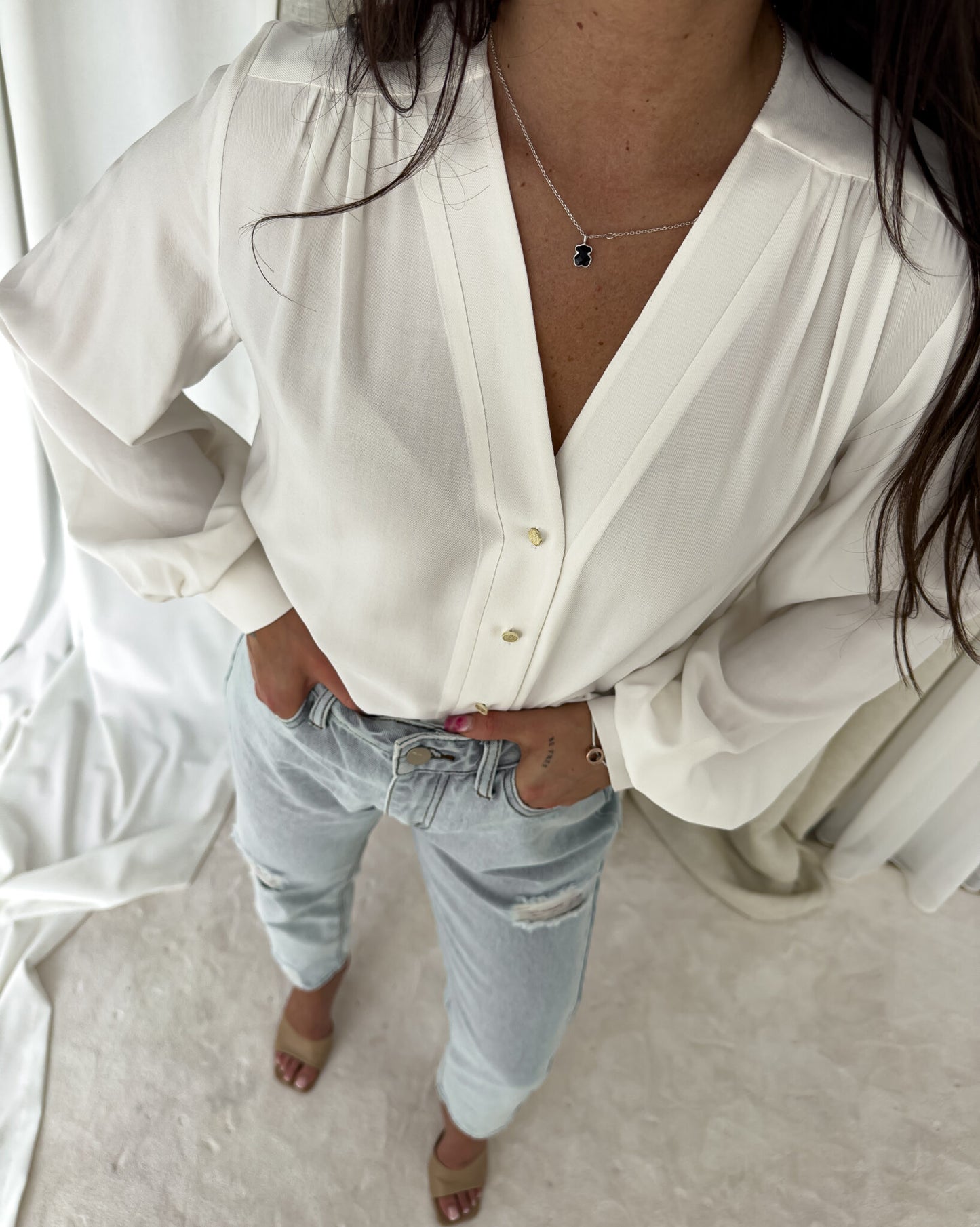 RUFFLES Shirt – Off white