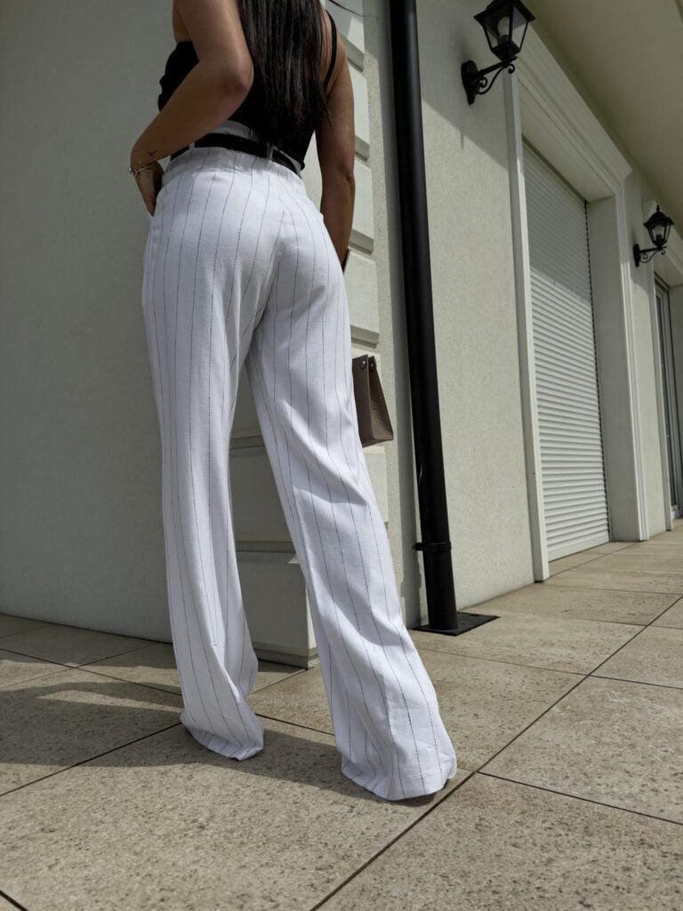 Ecru Simple stripped trousers